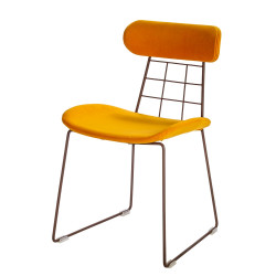 CHAISE CLOE