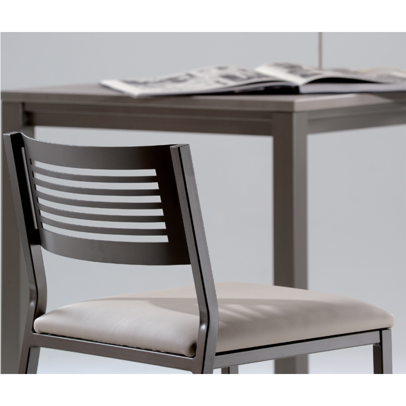 Tabouret de Cuisine Français en Métal LUCA 65 cm - Le Chaisier