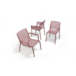 FAUTEUIL DE TERRASSE EN POLYPROPYLÈNE EMPILABLE DOGA