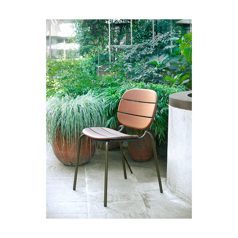 Chaise de Terrasse Métal et Bois Empilable SISI WOOD - Le Chaisier