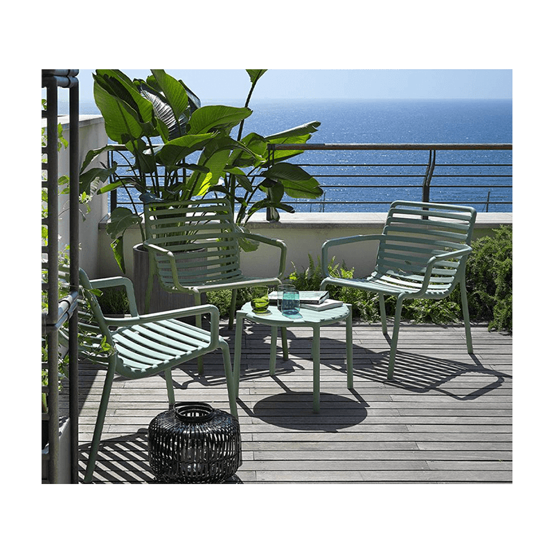 PETITE TABLE BASSE EMPILABLE RONDE D'EXTÉRIEUR DOGA EN POLYPROPYLÈNE