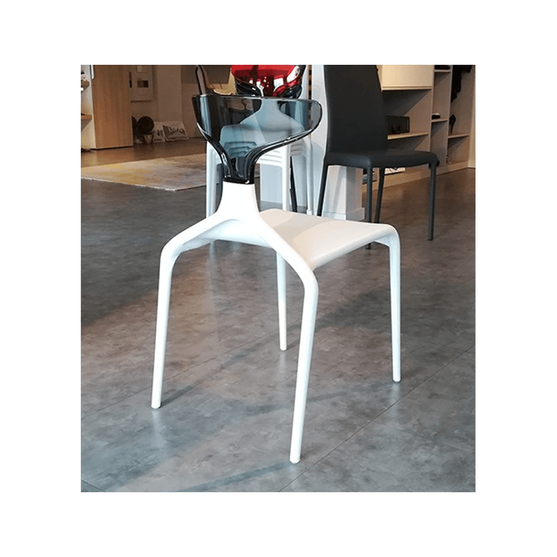 CHAISE CONTEMPORAINE PUNK EN POLYCARBONATE
