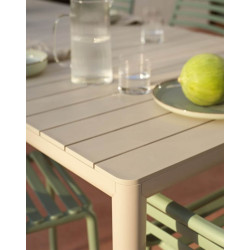 ENSEMBLE TABLES ET CHAISES DE JARDIN TEVERE ET DOGA