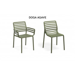 ENSEMBLE DE TERRASSE TABLE RIO ET CHAISES DOGA