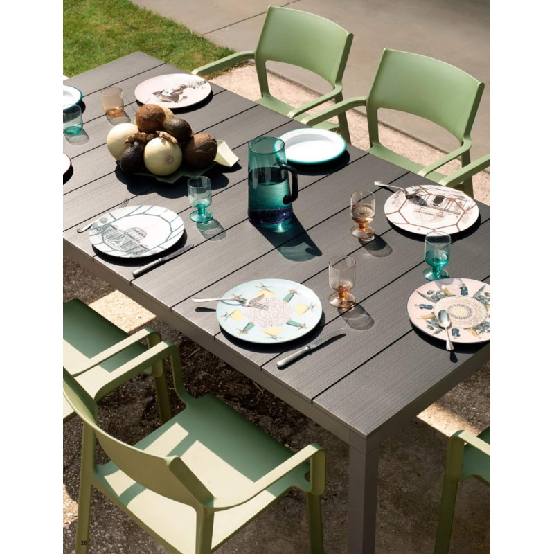 ENSEMBLE DE JARDIN TABLE RIO ET CHAISES ET FAUTEUILS TRILL
