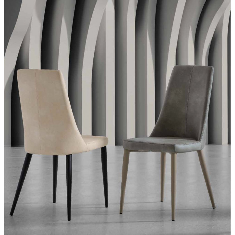 CHAISE DE SALLE À MANGER BETTY EN SIMILICUIR