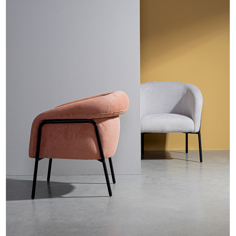 FAUTEUIL EN TISSU CONTEMPORAIN ENVELOPPANT CAMILA