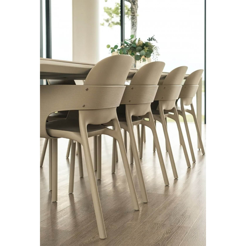 FAUTEUIL MODERNE EN POLYPROPYLÈNE HUG