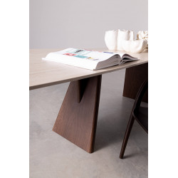 TABLE CÉRAMIQUE EXTENSIBLE EN TRAVERTIN ET NOYER MAIKKI