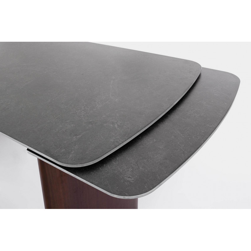 TABLE EN CÉRAMIQUE EXTENSIBLE TRAVERTIN ET PIEDS NOYER MAILIS