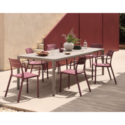 ENSEMBLE RAMATUELLE - TABLE EXTENSIBLE ET FAUTEUILS D'EXTÉRIEUR