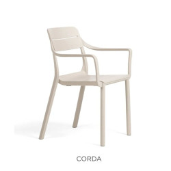 ENSEMBLE RAMATUELLE - TABLE EXTENSIBLE ET FAUTEUILS D'EXTÉRIEUR