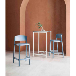 TABOURET D'ILOT OU BAR ABUELA EN POLYPROPYLÈNE