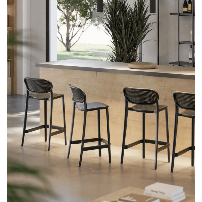 TABOURET D'ILOT OU BAR NUTA EN POLYPROPYLÈNE