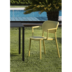 CHAISE RETRO EN POLYPROPYLÈNE NUTA