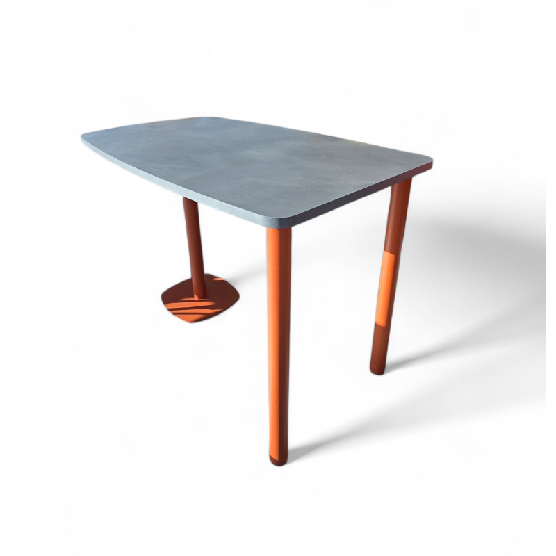 TABLE DE CUISINE SNACK 3 PIEDS LUCCA POUR PETITS ESPACES