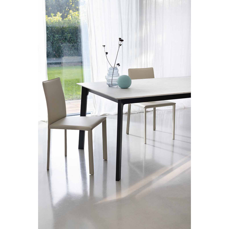 Chaise en Cuir Contemporaine PAOLA - Le Chaisier