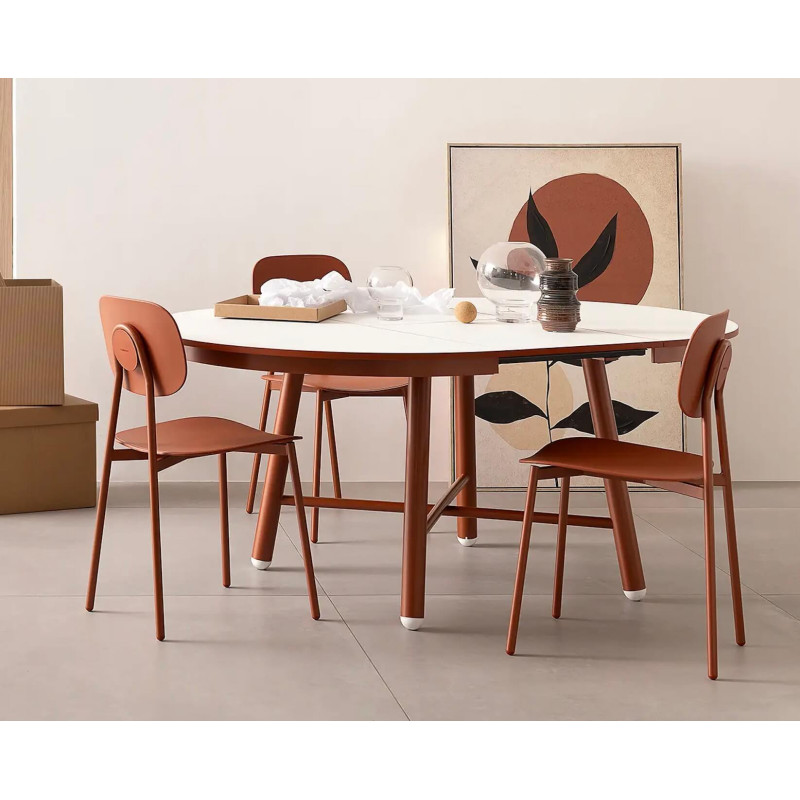 CHAISE TATA YOUNG DE CUISINE CONTEMPORAINE