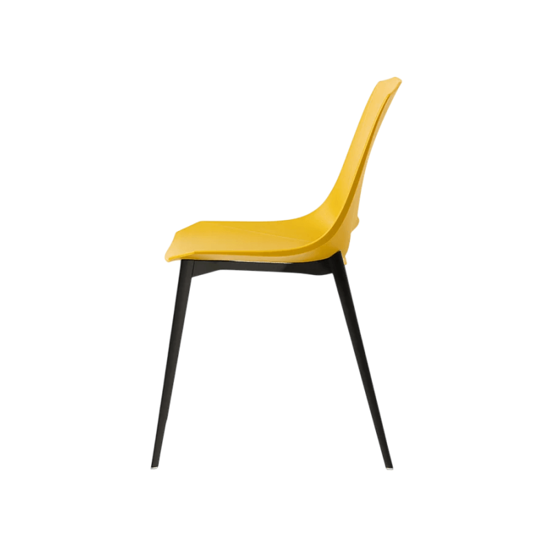 CHAISE SCANDINAVE EN POLYPROPYLENE EVA1