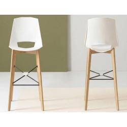 TABOURET BAR SCANDINAVE EN POLYPROPYLÈNE ET BOIS EVA7