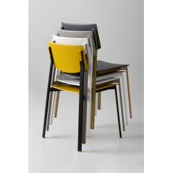 CHAISE MODERNE EN POLYPROPYLÈNE BEBA YOUNG