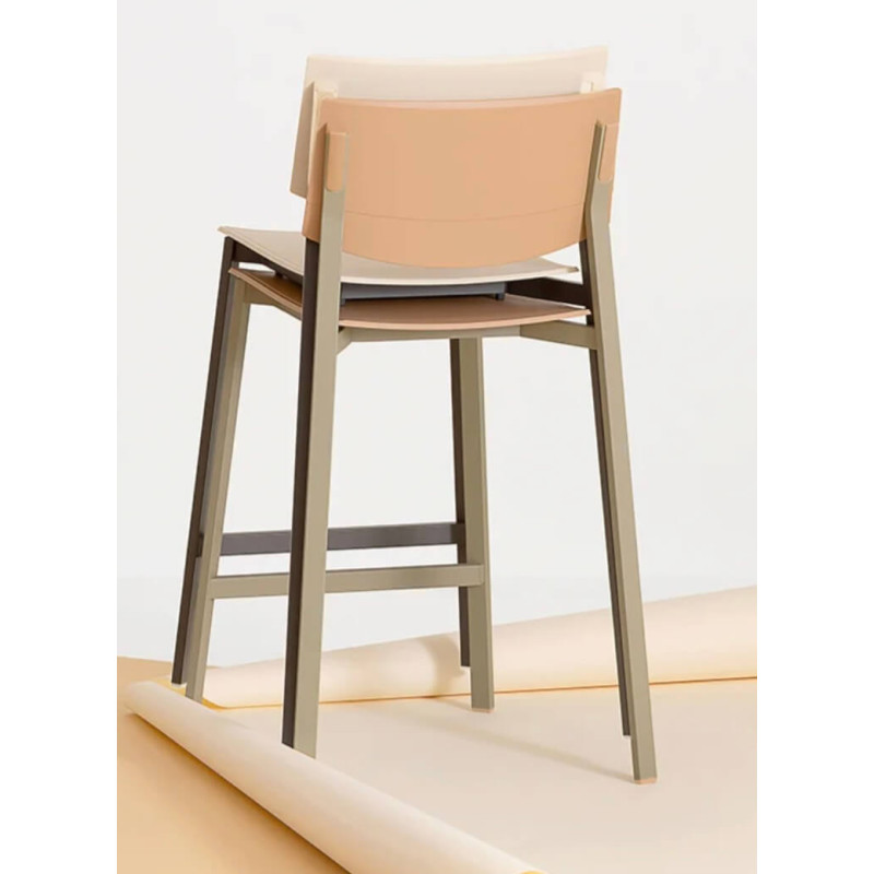 TABOURET D'ÎLOT EN POLYPROPYLÈNE BEBA YOUNG