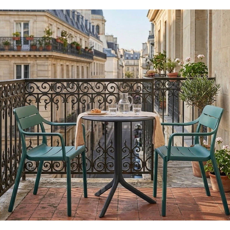 ENSEMBLE NICE - TABLE ET FAUTEUIL DE BALCON