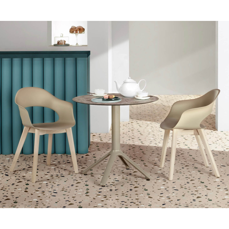 FAUTEUIL SCANDINAVE CONTEMPORAIN EN BOIS ET POLYPROPYLÈNE LADY B