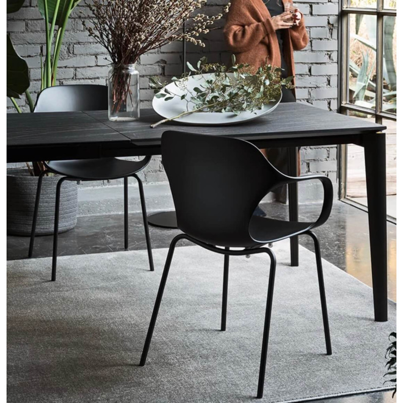 CHAISE ACCOUDOIRS POLYPROPYLÈNE ET PIEDS MÉTAL OPS!