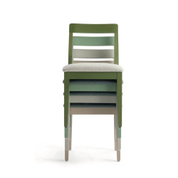 CHAISE EN BOIS EMPILABLE MINI