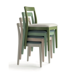 CHAISE EN BOIS EMPILABLE MINI