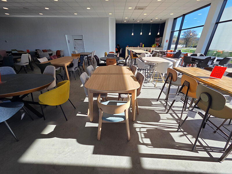 Magasin de table et chaise Le Chaisier
